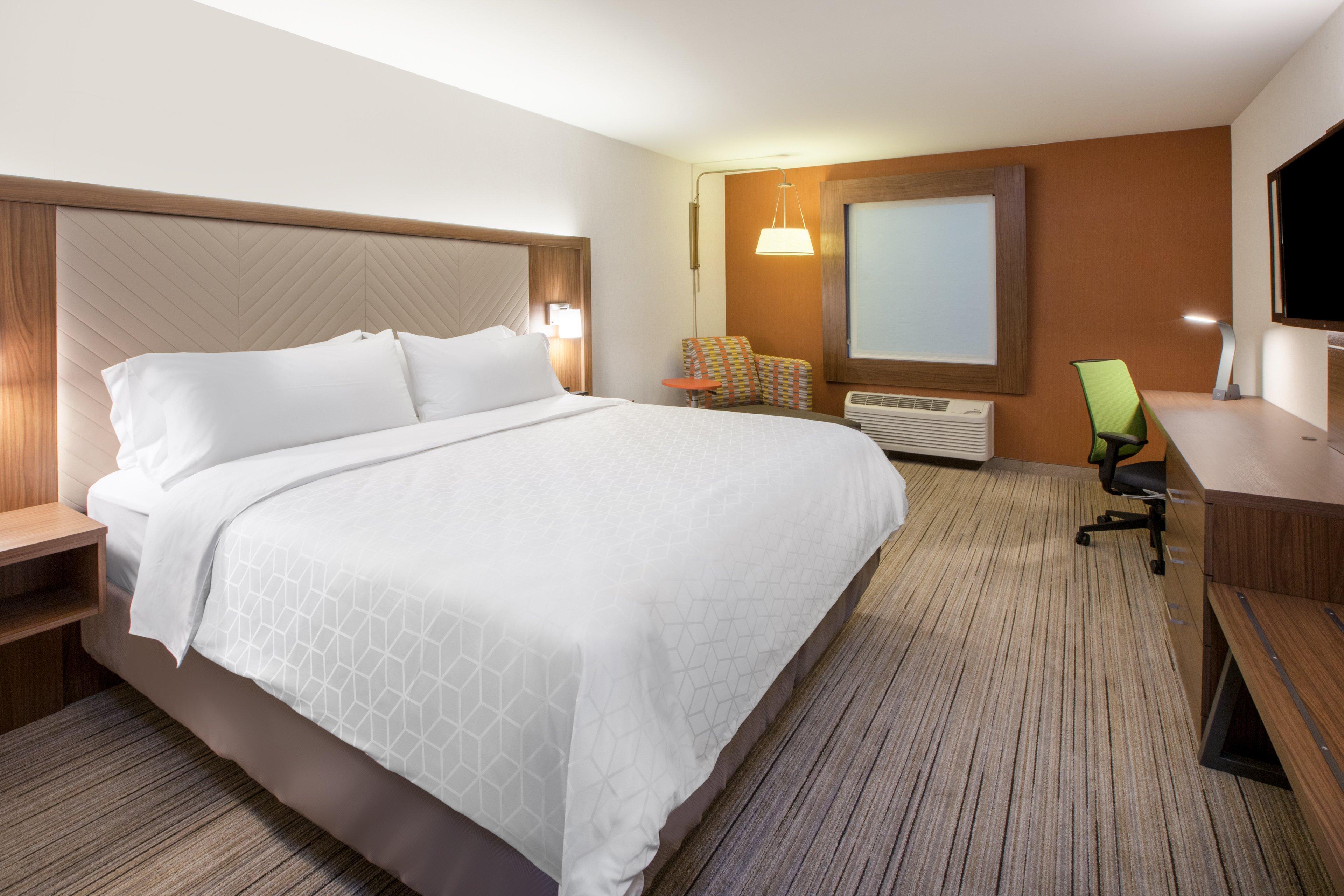 Holiday Inn Express & Suites - North Battleford By Ihg Exterior photo