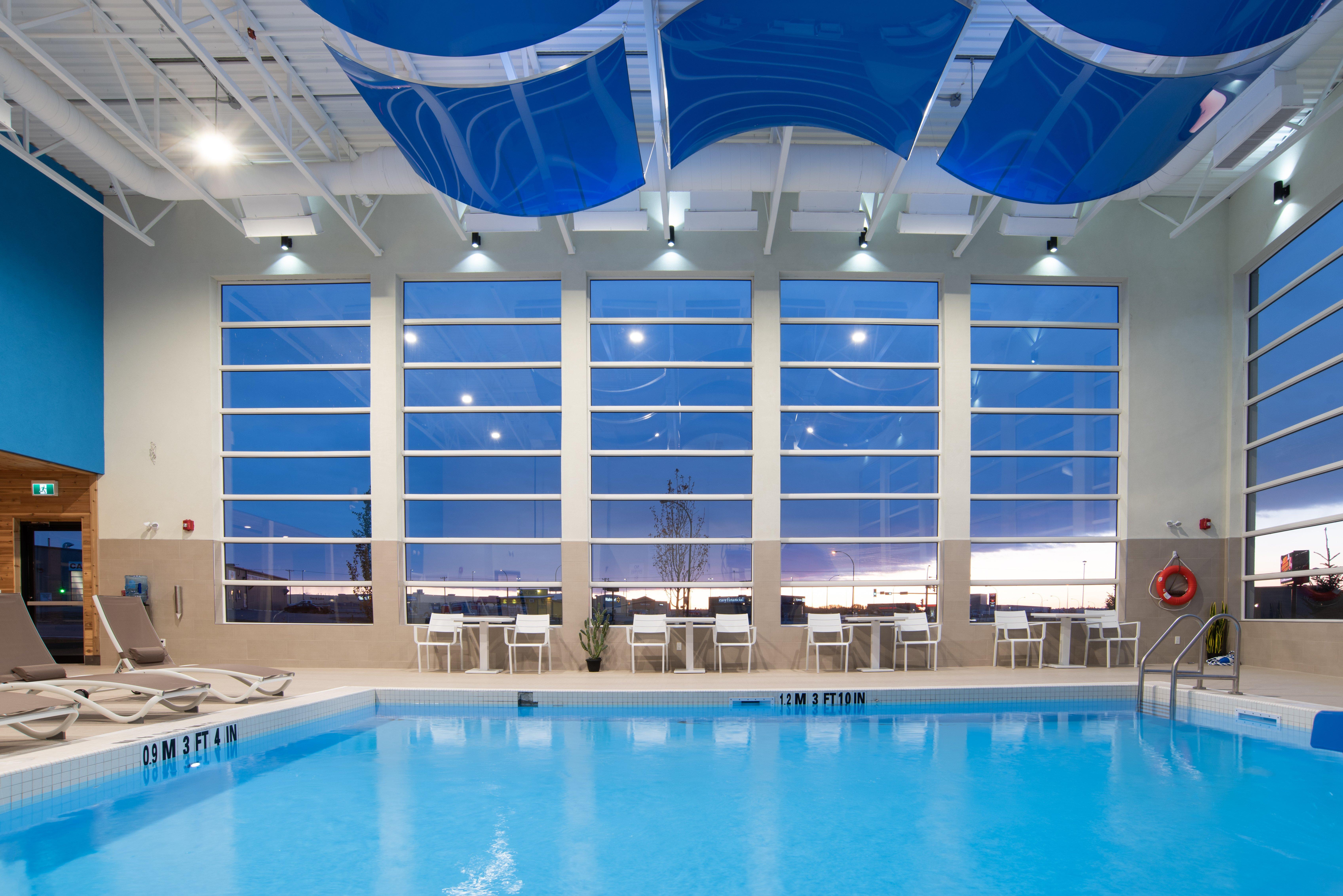 Holiday Inn Express & Suites - North Battleford By Ihg Exterior photo